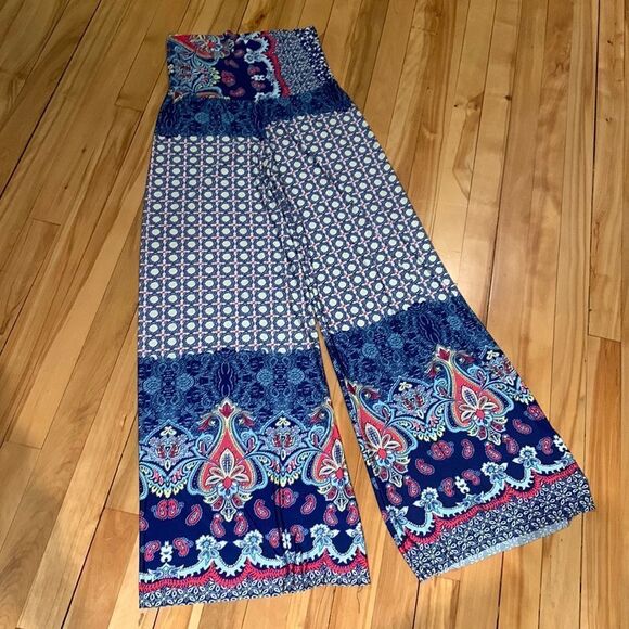 Blue/red/white print silky stretch palazzo pants. Wide waistband. Small. - Picture 1 of 6
